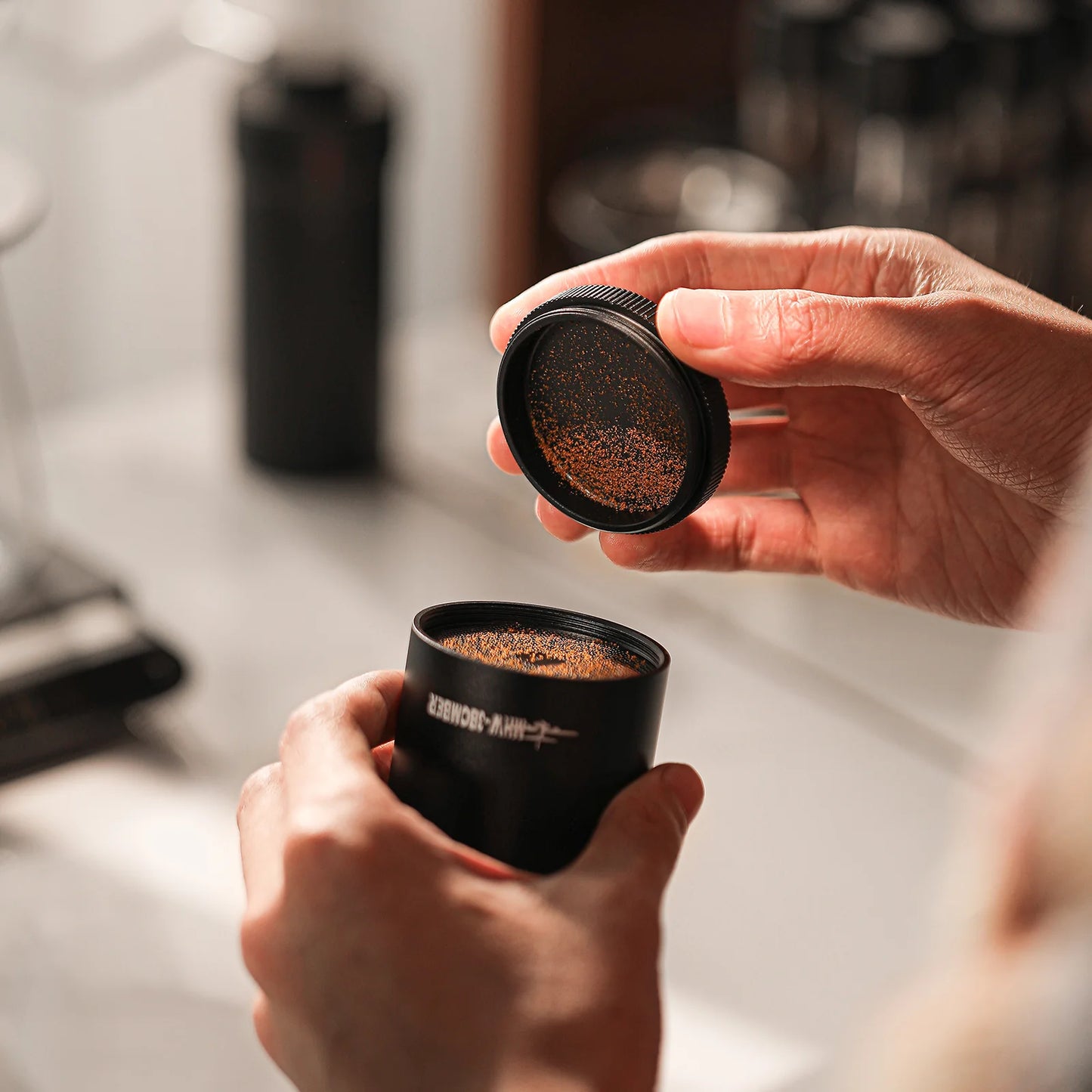 طاحونة قهوة يدوية MHW-3Bomber Blade R3