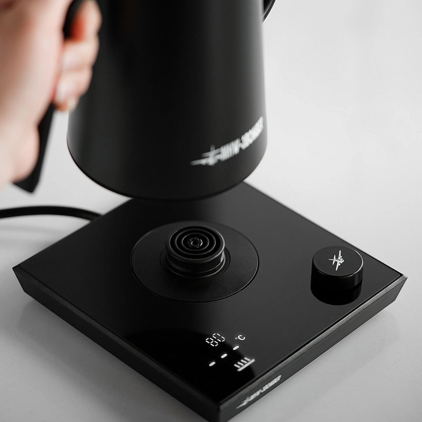 غلاية كهربائية اساسين ٦٠٠ مل  | MHW-3Bomber Assassin Kettle 600ml